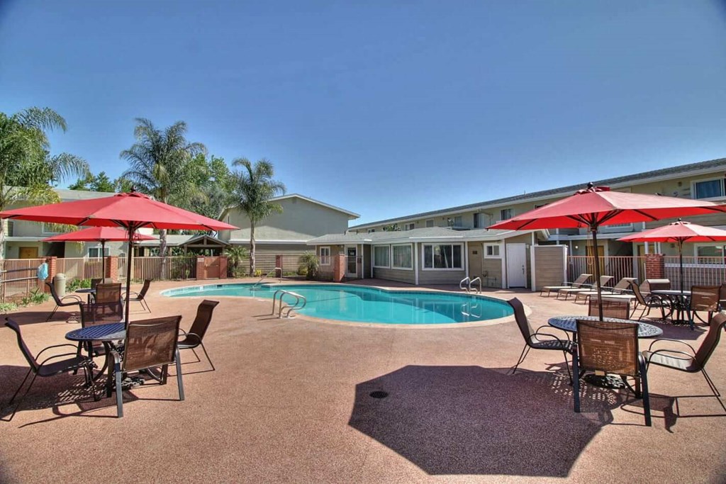 Poolside Dining Tables at Ranchero Plaza, San Jose, CA, 95117