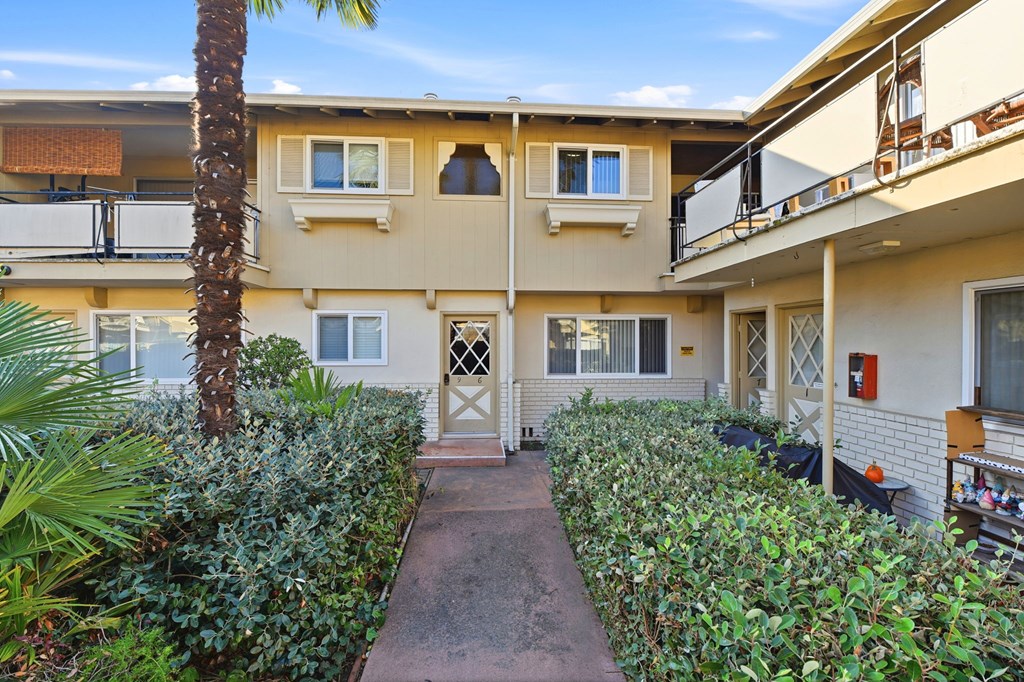 364 And 366 Olive Ave.