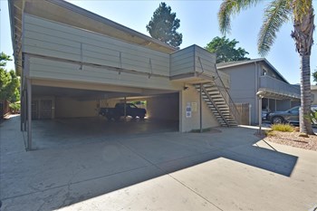 1524 San Antonio Avenue Studio-1 Bed Apartment for Rent - Photo Gallery 3