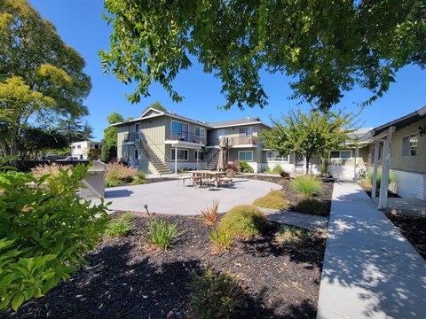 201 Loma Verde Ave 1-2 Beds Apartment for Rent