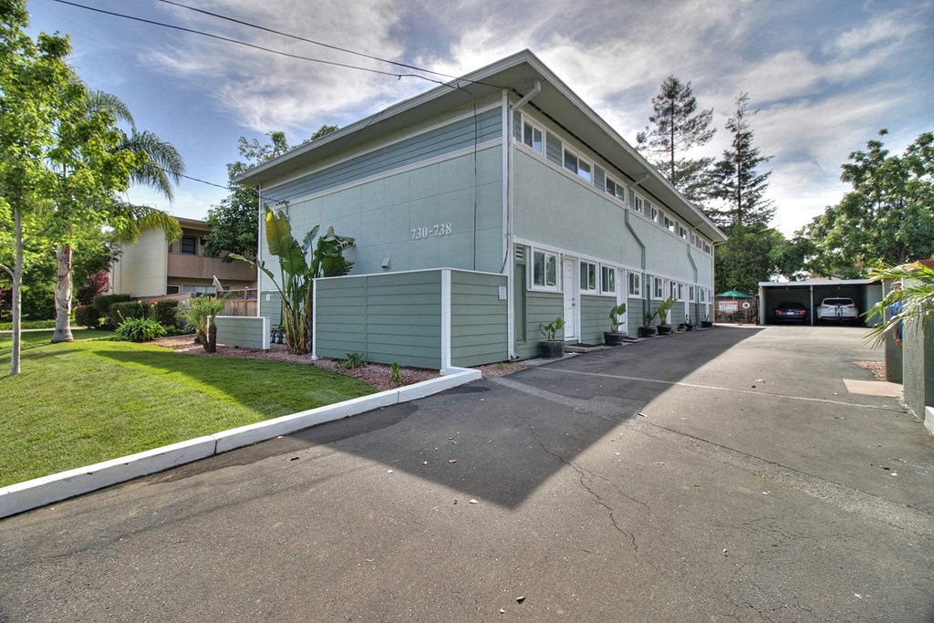 720-738 Sutter Townhomes