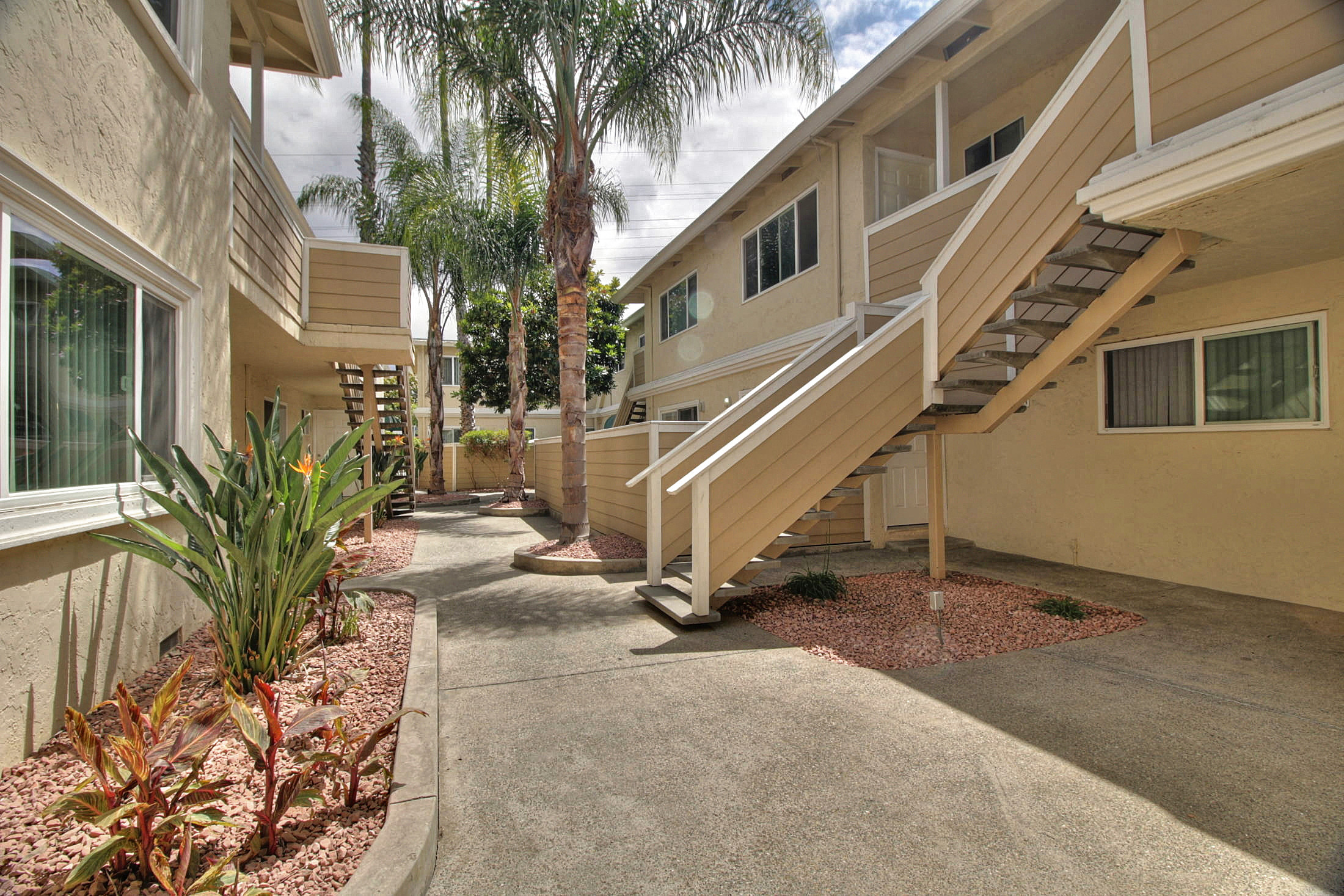 Sunnyvale Place Apartments