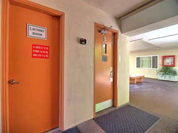 Laundry Room Property Image