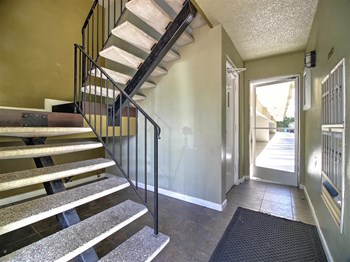 14 Highland Avenue Studio-2 Beds Apartment for Rent - Photo Gallery 6