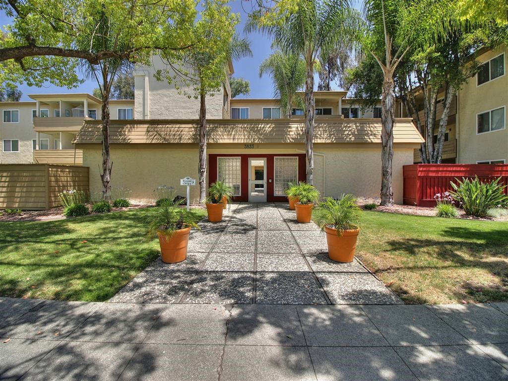 Main entrance at Boardwalk, Palo Alto, California