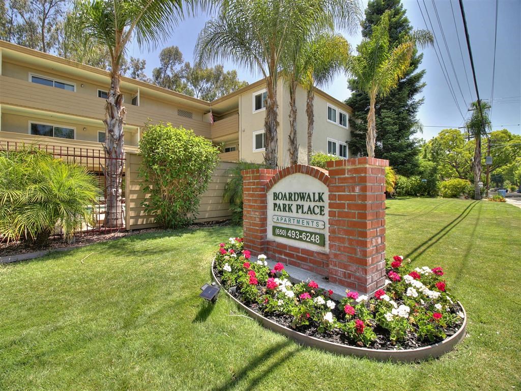 Boardwalk entrance view at Boardwalk, California