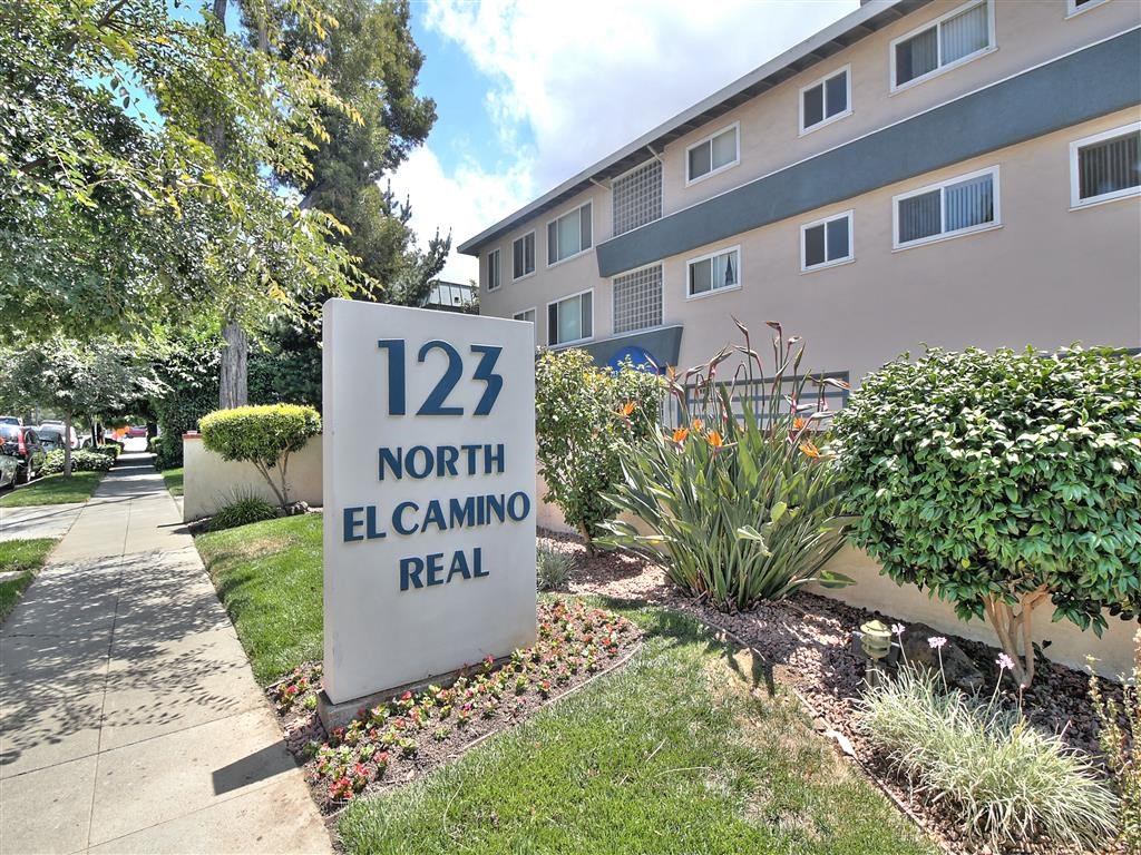 the building in which the apartment is located