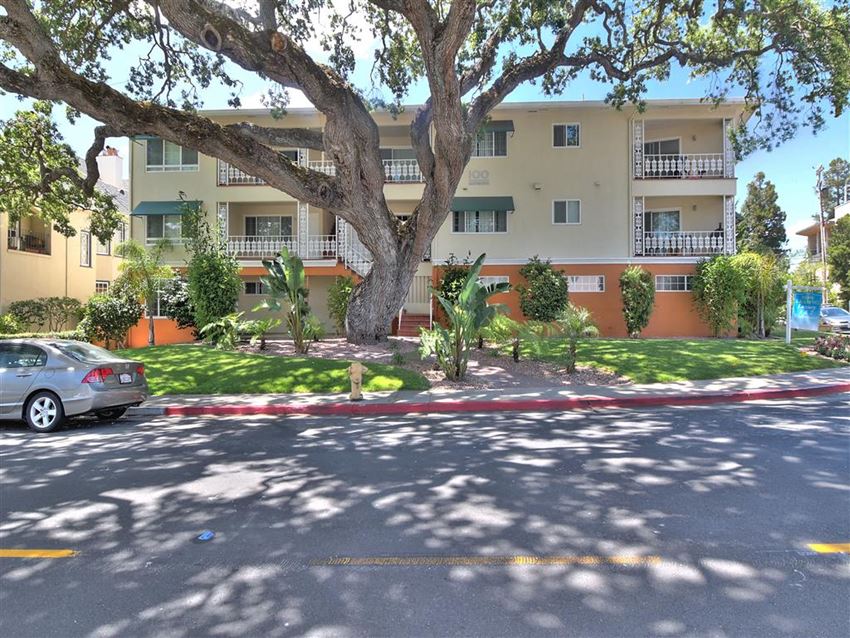 100 Dartmouth Road 1-2 Beds Apartment for Rent - Photo Gallery