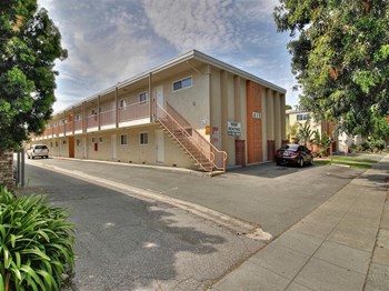415 Acalanes Drive 1-2 Beds Apartment for Rent - Photo Gallery 4