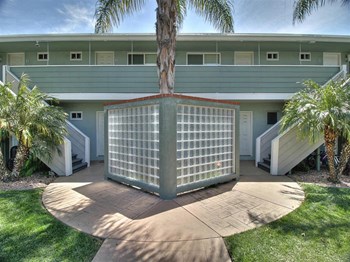 516 N Mathilda Avenue 1 Bed Apartment for Rent - Photo Gallery 5