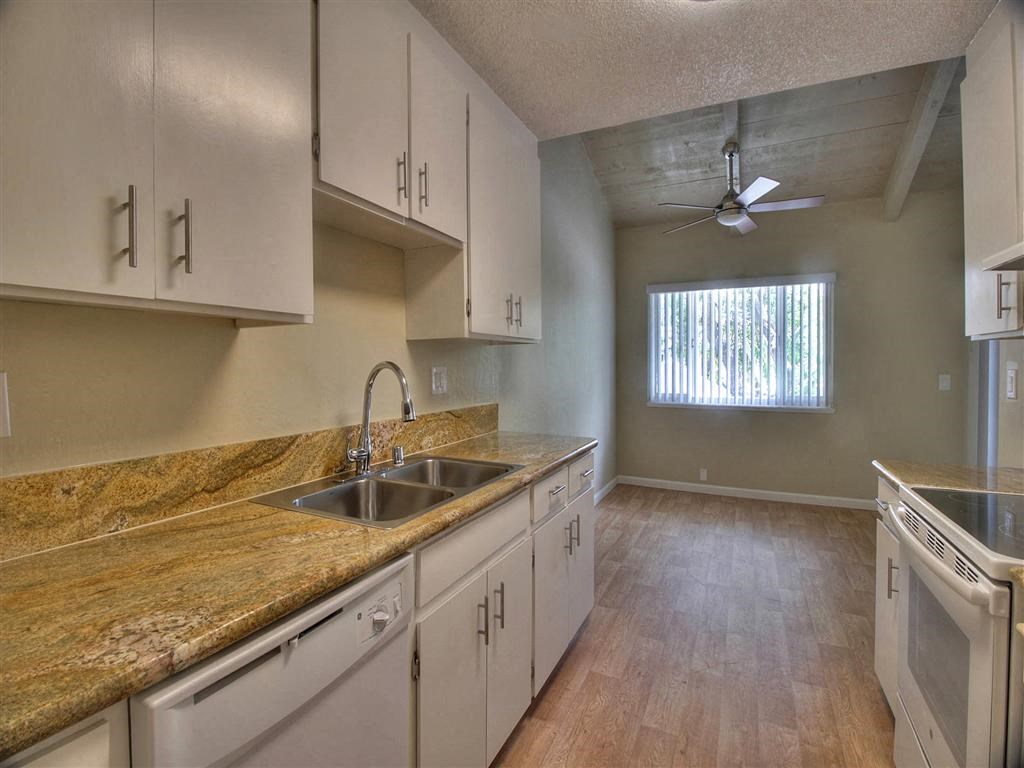 Fully Furnished Kitchen at Balboa Apartments, Sunnyvale