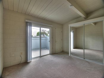 603, 627, 639, 713, 725, 737, 749 San Juan Drive Studio-1 Bed Apartment for Rent - Photo Gallery 3