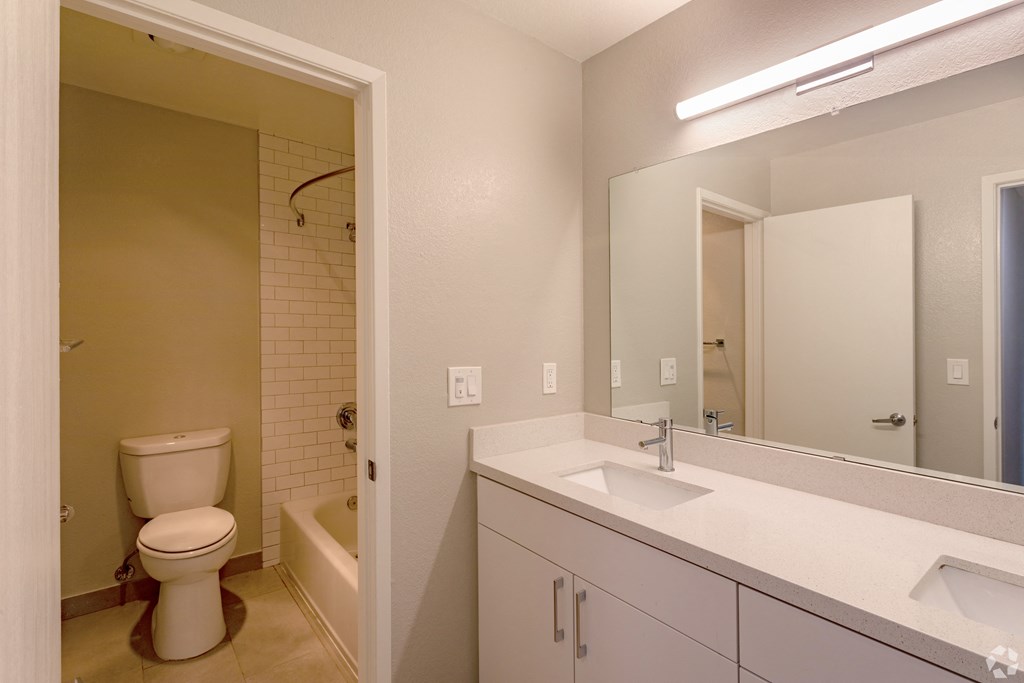 the preserve at ballantyne commons apartment bathroom with toilet and sink