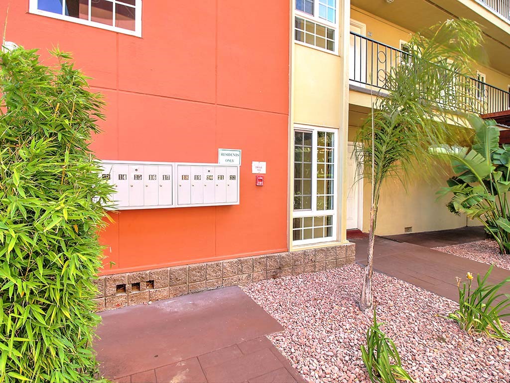 Mailbox at 520 E Bellevue, California