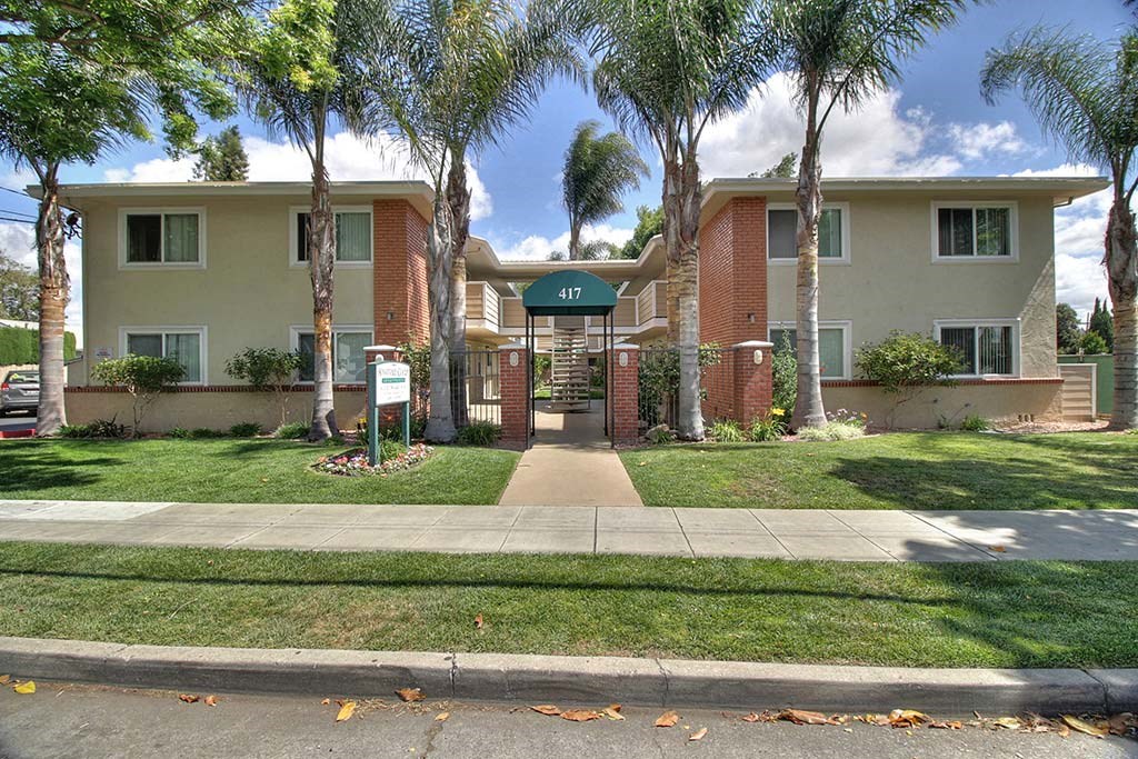 Street view at Sunnyvale Court, Sunnyvale, CA, 94085