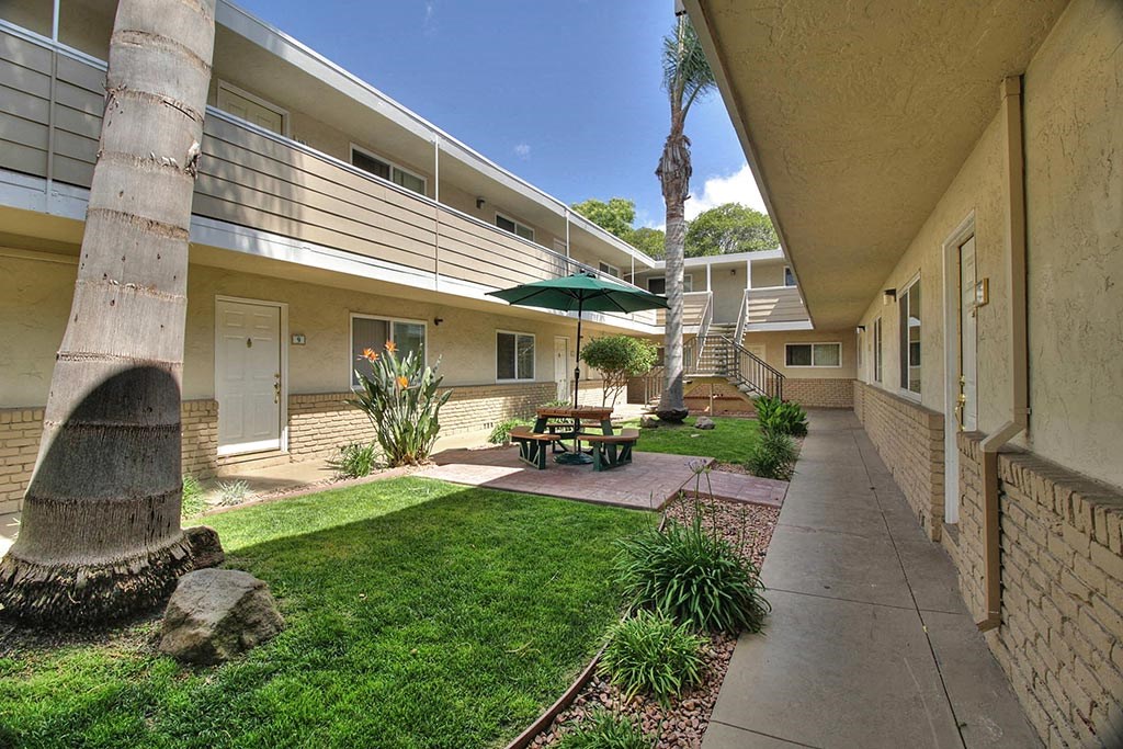 Gallery outside at Sunnyvale Court, Sunnyvale, CA