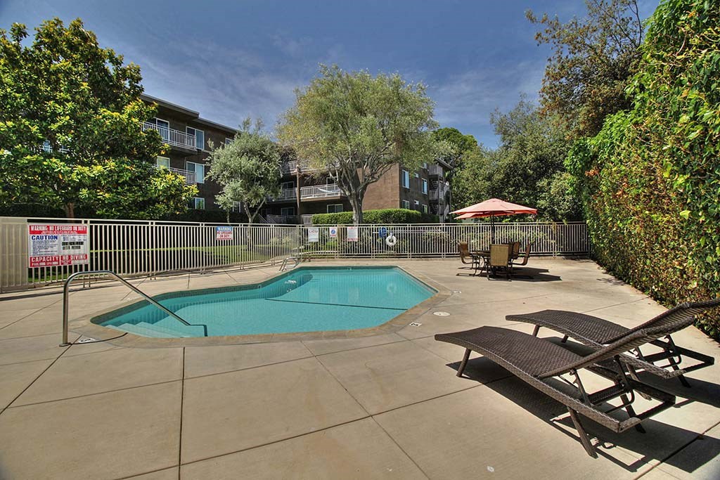 Sundeck at The Luxe, California, 95051