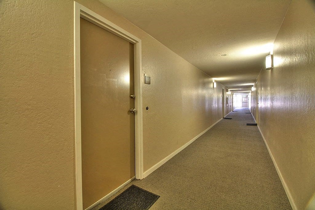 Gallery at The Luxe, California