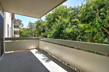 Balcony area at Wellesley Crescent, California, 94062