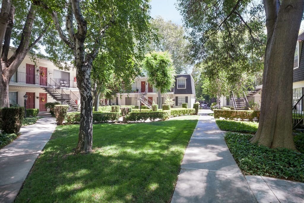 Green Space Walking Trails at Normandy Park, Santa Clara