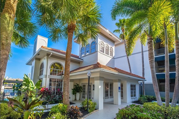 Port Royale Fort Lauderdale Fl Apartments 3101 Port Royale Boulevard Fort Lauderdale Fl Rentcafe