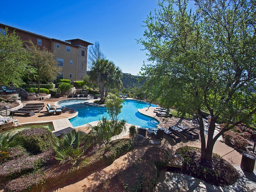 10X Living at Grandview Apartments, 6500 Champion Grandview Way, Austin