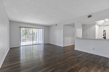 5350 NW 88th Avenue 2 Beds Apartment for Rent - Photo Gallery 12