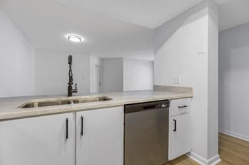 5350 NW 88th Avenue 2 Beds Apartment for Rent - Photo Gallery 31