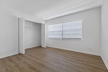 5350 NW 88th Avenue 2 Beds Apartment for Rent - Photo Gallery 35