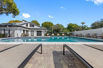 5350 NW 88th Avenue 2 Beds Apartment for Rent - Photo Gallery 3