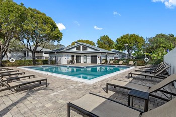 5350 NW 88th Avenue 2 Beds Apartment for Rent - Photo Gallery 2