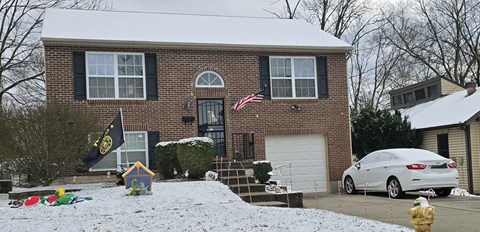 3 bedroom 2 bath bi level