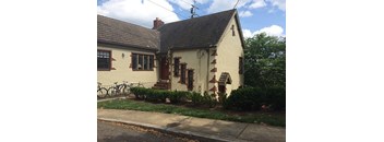 Large Courtyard at Maplehurst Apartments, Tennessee, 37902