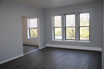 Living Space - Photo Gallery 4