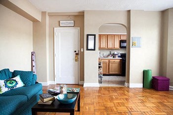 Living - Photo Gallery 3