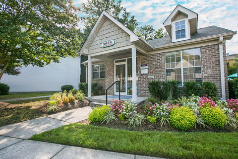 A house with the number 3624 on the front.