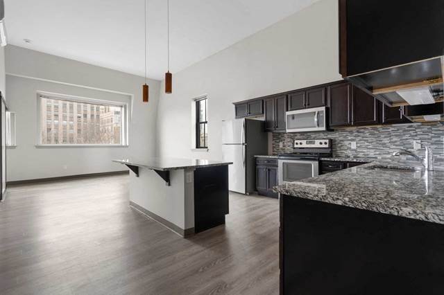 McLevy Square Apartments