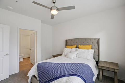 Bedroom at Harrisburg Lofts, Texas