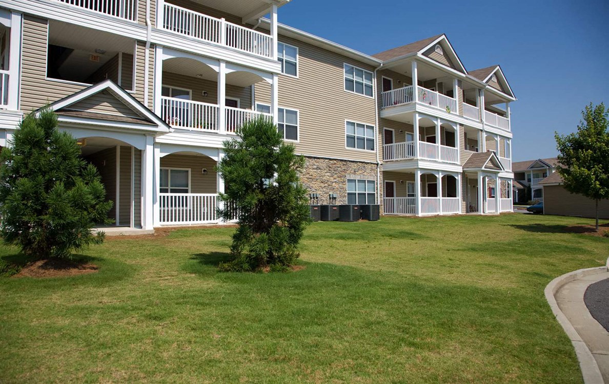 The Columns At Pilgrim Mill Apartments, 2090 Columns Drive, Cumming, GA