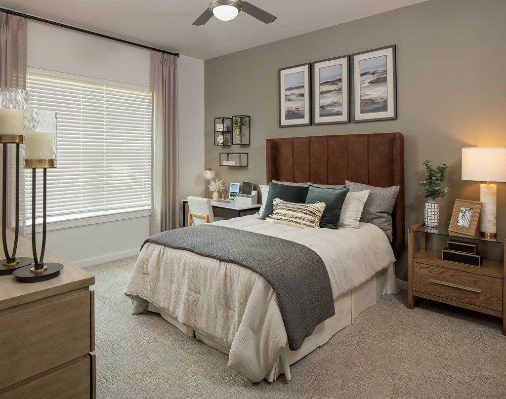 Beautiful Bright Bedroom With Wide Windows at The Corwyn South Point, Georgia, 30253
