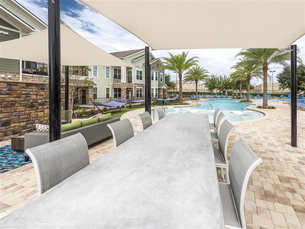 Oudoor Tab at Verso Apartments, Davenport