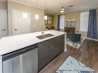 a kitchen or kitchenette at sonder east 5th at Verso Apartments, Davenport, Florida
