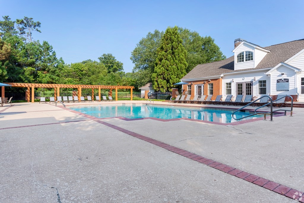 Resort style swimming pool and tanning deck at The Columns at Hiram, 6736 Bill Carruth Parkway, Hiram, GA 30141