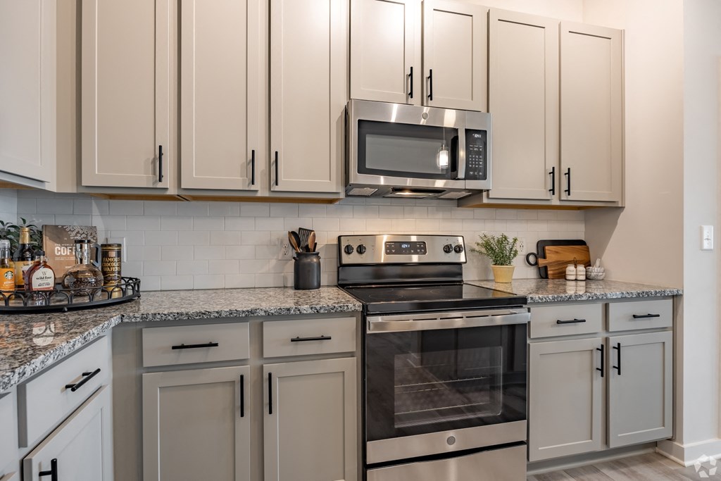 Fully Equipped Kitchen at The Corwyn South Point, Georgia, 30253