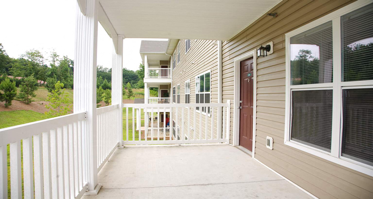 Large exterior patio entrance at The Columns at Oakwood, Georgia