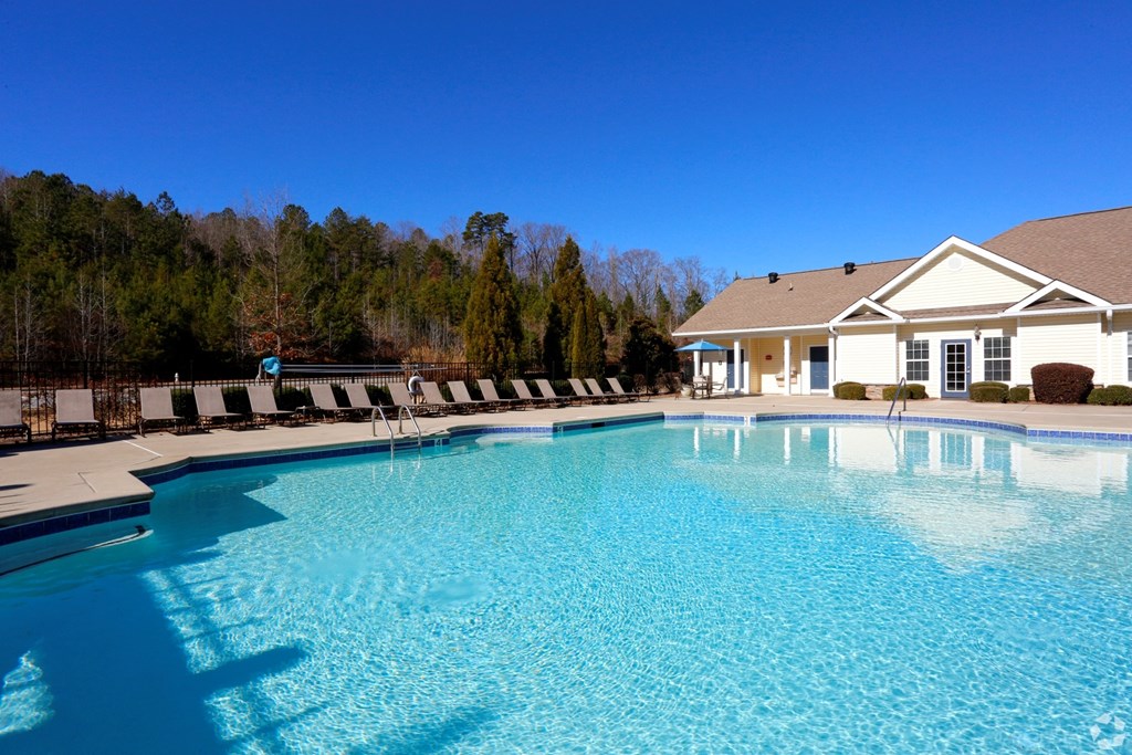 Sparkling swimming pool at The Columns at Pilgrim Mill. Cumming, GA