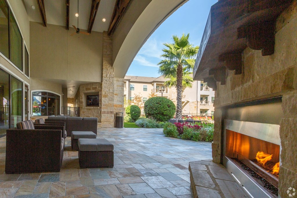 Lanai with courtyard views, The Columns at Shadow Creek Ranch, Texas 77584
