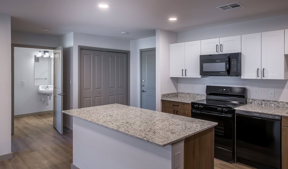 Luxia River East Apartments