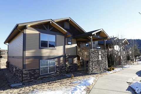 1715 Redtail Hawk Dr. 2-3 Beds Apartment for Rent