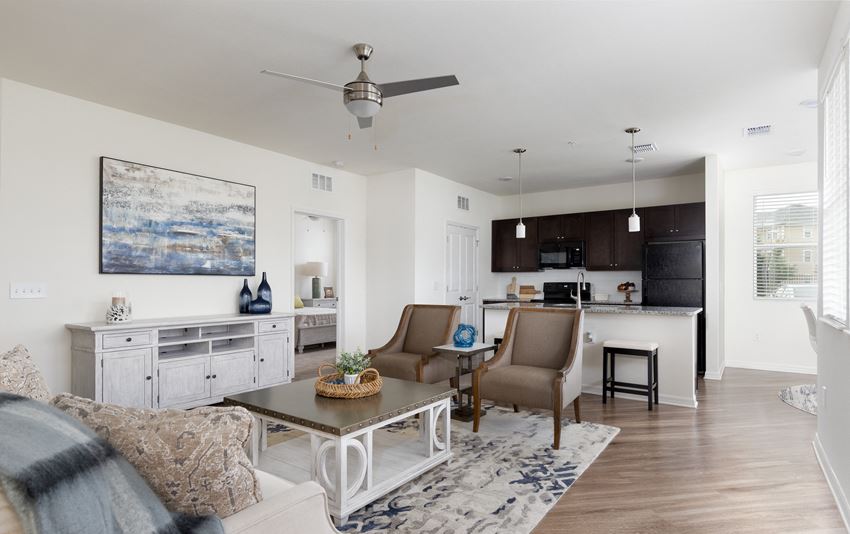 The Oaks on the Lake 55+ Luxury Apartment Living in Clermont, FL - Photo Gallery